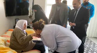 Bitlis’te 110 Yaşındaki Meymi Yıldırım’a Ev Ziyareti
