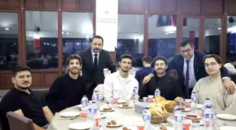 Kütahya'da Geleneksel Kampüs İftarları Düzenlendi