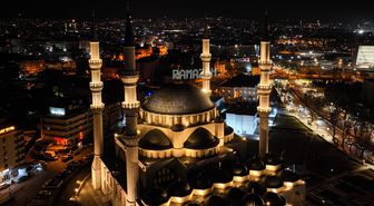 KADİR GECESİ NAMAZI KILINIŞI (DİYANET) | Kadir Gecesi namazı nasıl kılınır, kaç rekat, nasıl niyet edilir? Kadir Gecesi tesbih namazının kılınışı!