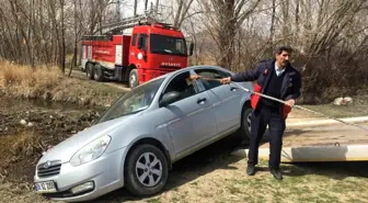 Yangın Söndürmeye Giderken Kaza Yaptı