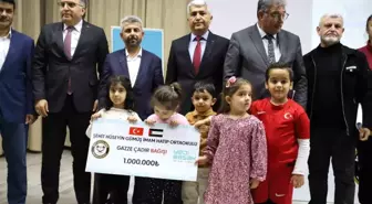 Gaziantepli öğrencilerden Gazze için milyonluk destek
