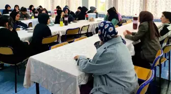 Bayburt'ta Kadın Hakları ve Hukuku Üzerine Söyleşi Düzenlendi