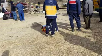 Yem Hazırlarken Düşen Adam Hayatını Kaybetti