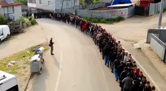 1 kilometrelik bayramlaşma kuyruğu