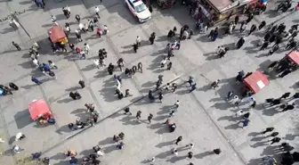 Ramazan Bayramı'nda Eminönü'nde Yoğunluk
