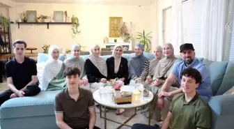 Bakan Göktaş, Berlin'de 'Berlinli Altızlar'ı Ziyaret Etti