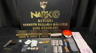 Antalya'da Uyuşturucu Operasyonu: 12 Gözaltı
