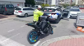 Plakasız Motosiklet Sürücüsüne 38 Bin TL Ceza ve Ehliyet İptali
