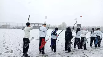 Düzce'de Okçuluk Müsabakaları Heyecan Yarattı