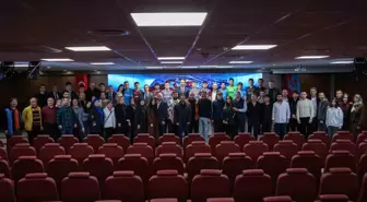 Trabzonspor'dan U19 Takımına Profesiönel Sözleşme