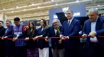 2. Uluslararası İzmir Sanat ve Antika Fuarı Kapılarını Açtı