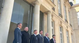Ukrayna Heyeti Paris'te AB Yetkilileriyle Bir Araya Geldi