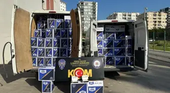 Adana'da 4.8 Milyon Makaron Ele Geçirildi