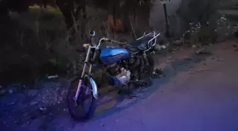 Kozan'da 'Dur' İhtarina Uymayan Motosiklet Sürücüsü Kaza Yaptı