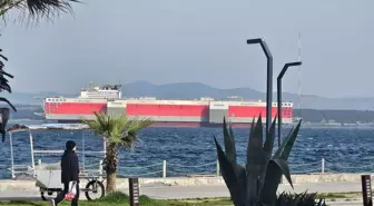 Curacao Bayraklı BOKA VANGUARD Gemisi Çanakkale Boğazı'ndan Geçti