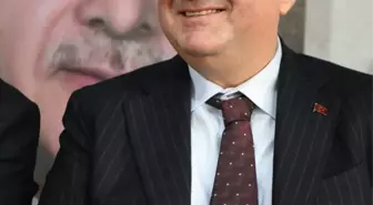 1 Mayıs Emek ve Dayanışma Günü'nde Çanakkale Milletvekili Ayhan Gider'den Mesaj