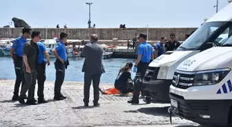 Antalya'da denizde erkek cesedi bulundu