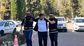 Antalya'da Arkadaşını Taciz İddiasıyla Vuran Zanlı Tutuklandı