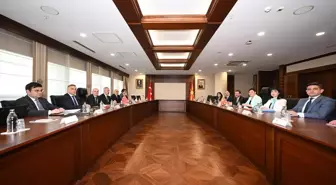 Bakan Şimşek, Kuzey Makedonya Heyeti ile Görüştü