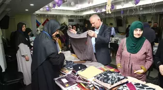 Bakü'de, Azerbaycanlı ve Türk kadınlar ortak kermes düzenledi