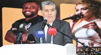 Beşiktaş Kulübü Sokaklarda Umut Oluyor