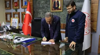 Bingöl Valisi Usta'dan Gazze İçin Kurban Bağışı
