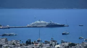Bodrum'da Mega Yatlara Yakıt İkmal Edildi