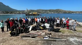 Bodrum'da 2 Ton Deniz Atığı Temizlendi
