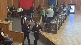 Bodrum Belediyesi Meclis Toplantısında Tartışma: AK Partili Üyeler Salonu Terk Etti