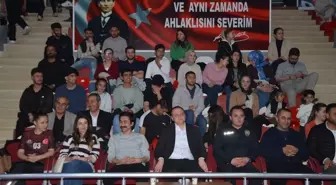 Muş'ta Voleybol Turnuvası Şampiyonu Gençlik ve Spor İlçe Müdürlüğü