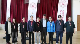 Samsun'da Okul Sporları Satranç Turnuvası Düzenlendi