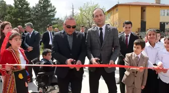 Çay'da 'Engelsiz Yarınlar Projesi' kapsamında sera açılışı yapıldı