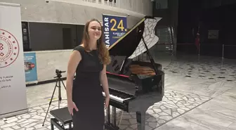 24. Afyonkarahisar Klasik Müzik Festivali'nde Eva Strejcova Sahne Aldı