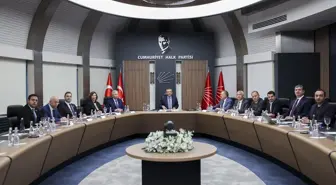 Özgür Özel, SODEMBEK Toplantısına Başkanlık Etti