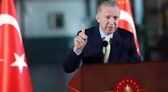 Cumhurbaşkanı Erdoğan: 'Muhalefet sahte gündemle oyalanırken, biz ülkemizi büyütmeyi sürdüreceğiz'