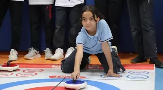 Kilis'te Kız Floor Curling Takımı Türkiye Şampiyonası İçin Hazırlanıyor