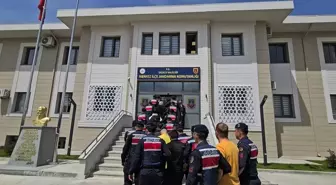 Düzce'de Uyuşturucu Operasyonu: 60 Şüpheli Gözaltında