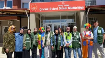 Elazığ'da Genç Yeşilay, Çocuk Evleri Sitesi'nde Etkinlik Düzenledi