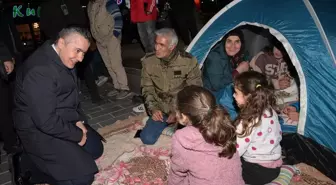 Esenyurt Belediyesi Depremzedelere 50 Bin Kişilik Sıcak İkramda Bulundu