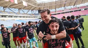Eskişehirspor Şampiyon olarak Nesine 3. Lig'e Yükseldi