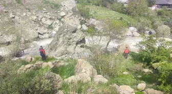 Hakkari'de Kayıp Kadın İçin Arama Çalışmaları Sürüyor