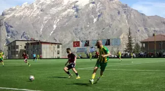Hakkari Zapspor, Yeşil Vartospor'u 5-0 Yenerek Play-off'a Yükseldi
