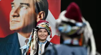 Halk Oyunları Yıldızlar Türkiye Şampiyonası Düzce'de Başladı