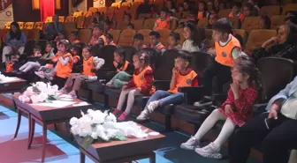Hatay'da Sanatla Ayağa Kalkıyor Etkinliği: 'Neşeli Hayvanlar' Müzikali Sahnelendi