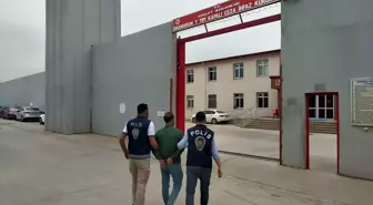 Uyuşturucu Satarken Suçüstü Yakalanan Zanlı Tutuklandı