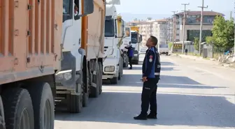 Hatay'da Zabıta Ekiplerinden İş Makinelerine Denetim
