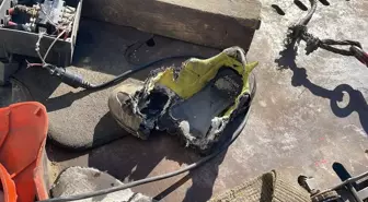 Isparta'da Yolda Kalan Otomobili Çekerken Ayağı Halata Sıkıştı