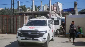 İsrail, Gazze'de alıkoyduğu 10 Filistinliyi serbest bıraktı