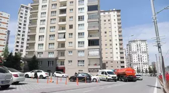 Kayseri'de Apartman Dairesinde Yangın Çıktı