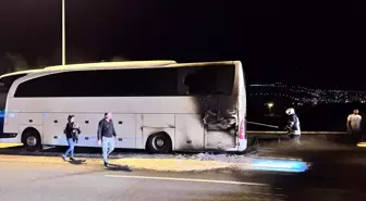 Kayseri'de Turistleri Taşıyan Otobüste Yangın Çıktı